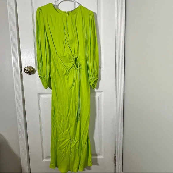 NWT FARM Rio Puff Sleeve Dress - Picture 2 of 11